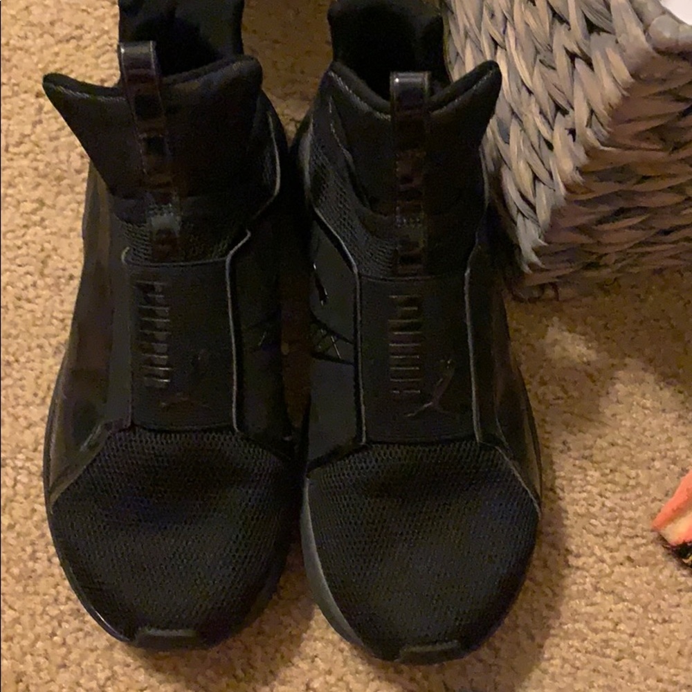 Puma sneakers